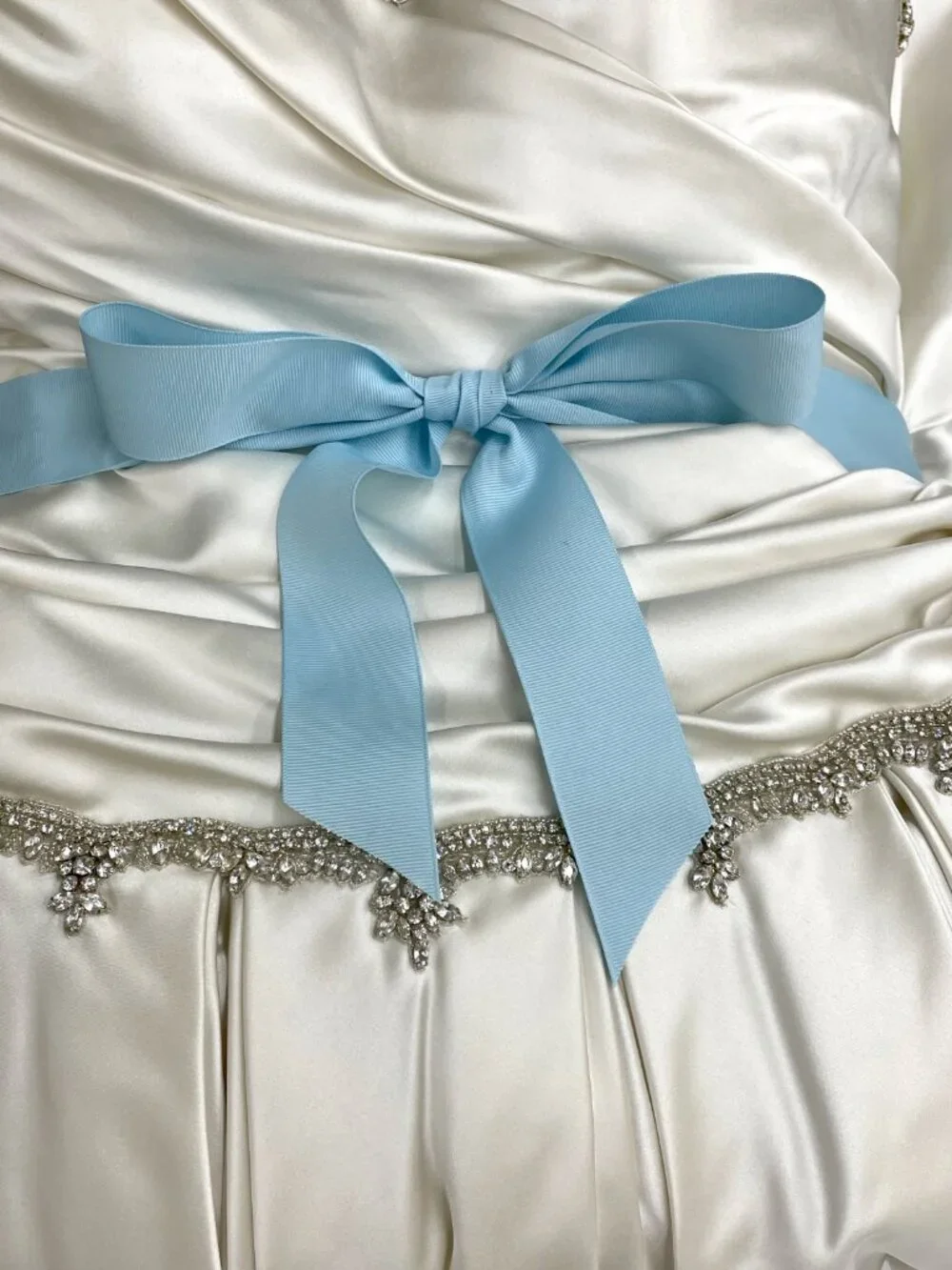 Satin Ballgown Pnina Tornai Princess Corset Wedding Gown - Picture 11 of 13